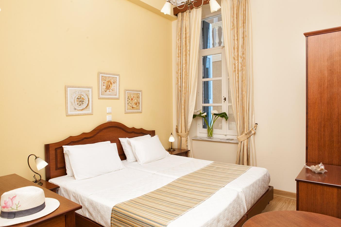 Egli Hotel Ándros Esterno foto