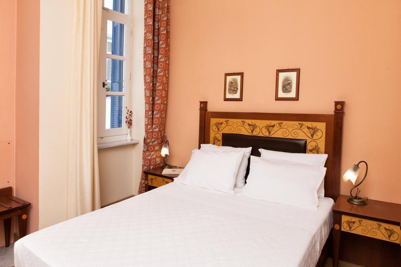 Egli Hotel Ándros Esterno foto